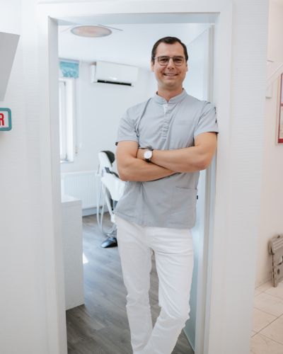 Zahnarzt Dr. Carsten Kronauer
